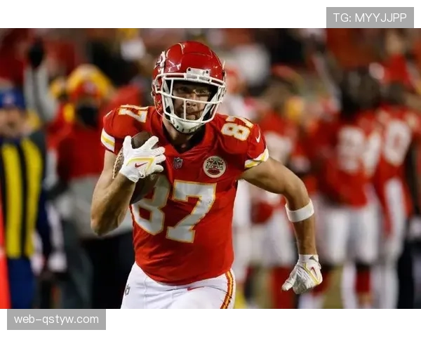 凯尔·沃克对位姆巴佩：顶级速度对决中的防守策略解析