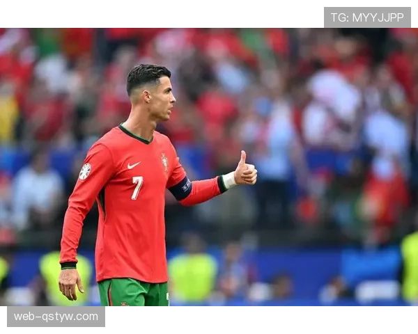 C罗能否称历史第一人：数据、荣誉与时代竞争力的综合解析