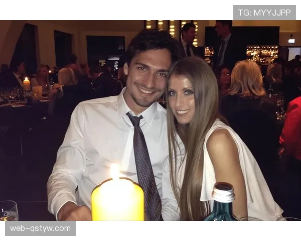 拉莫斯与胡梅尔斯防线协同为何出现分化？