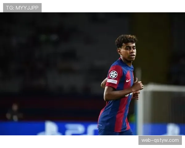 亚马尔本季前插与直塞频率提升，爆发式盘带如何撕裂防线？